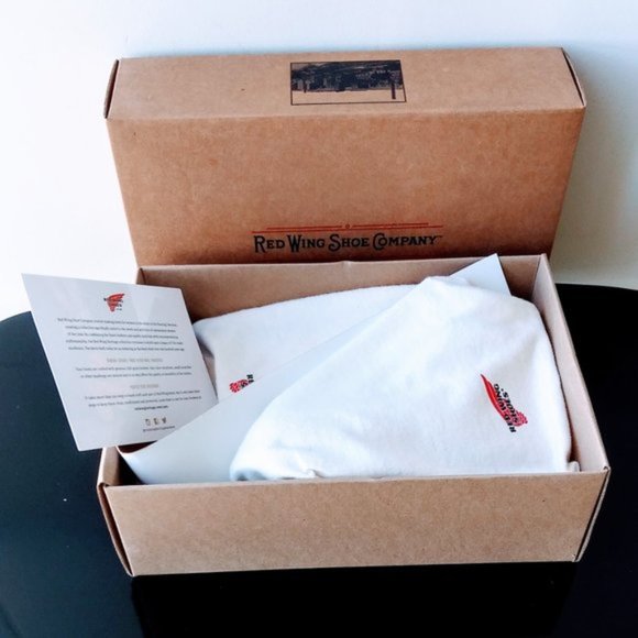 Red Wing Heritage Women's Classic Boot in Rose Boundary Leather Made in USA - Picture 10 of 11